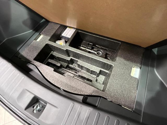 ＷＲ－Ｖ Ｘ　純正ディスプレイオーディオ　バックカメラ　衝突軽減　レーダークルーズ　Ｂｌｕｅｔｏｏｔｈ　ＥＴＣ　ドラレコ　ＬＥＤヘッド　オートライト　オートエアコン　電動格納ミラー　パワーウィンドウ　ステリモ（50枚目）