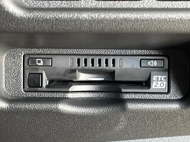 ハイエースバン スーパーGL ダークプライムII 4WD モデリスタエアロ 純正ナビ 全周囲カメラ 衝突軽減 両側電動スライドドア ETC ドラレコ Bluetooth フルセグ ウッドコンビステアリング LEDヘッド オートエアコン オートライト(33枚目)