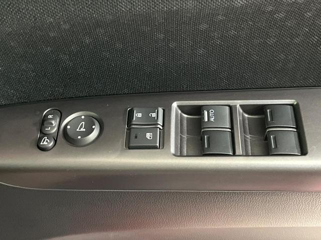 N-BOXカスタム 2トーンカラースタイル G・ターボLパッケージ SDナビ バックカメラ 両側パワスラ Bluetooth ETC ドラレコ HIDヘッド オートライト オートエアコン クルーズコントロール アイドリングストップ 電動格納ミラー パワーウィンドウ(43枚目)