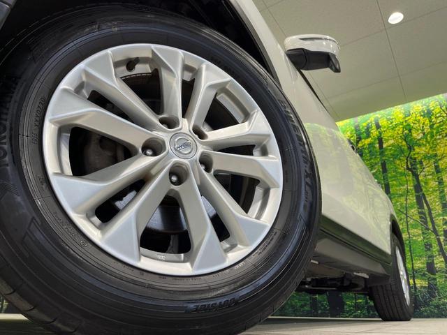 エクストレイル ２０Ｘ　エマージェンシーブレーキパッケージ　４ＷＤ　ＳＤナビ　衝突軽減　ＥＴＣ　ドラレコ　フルセグ　Ｂｌｕｅｔｏｏｔｈ　シートヒーター　ＬＥＤヘッド　デュアルオートエアコン　オートライト　スマートキー　革巻きステアリング　電動格納ミラー（13枚目）