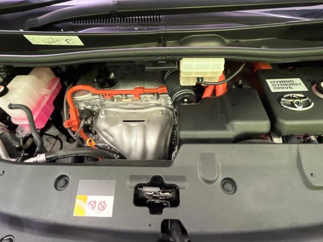 アルファードハイブリッド Ｘ　８人乗　４ＷＤ　後席モニター　ＪＢＬサウンド　純正１０．５型ナビ　全周囲カメラ　衝突軽減　レーダークルーズ　両側電動スライドドア　フルセグ　Ｂｌｕｅｔｏｏｔｈ　ＥＴＣ　ドラレコ　リアオートエアコン（19枚目）