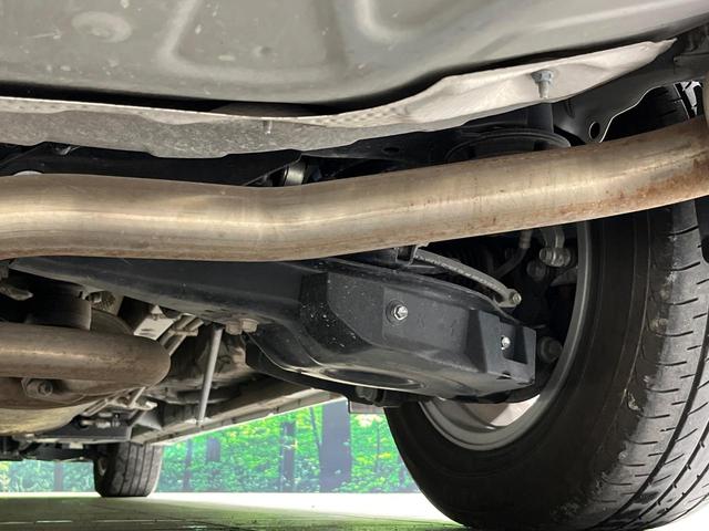 アルファードハイブリッド Ｘ　８人乗　４ＷＤ　後席モニター　ＪＢＬサウンド　純正１０．５型ナビ　全周囲カメラ　衝突軽減　レーダークルーズ　両側電動スライドドア　フルセグ　Ｂｌｕｅｔｏｏｔｈ　ＥＴＣ　ドラレコ　リアオートエアコン（22枚目）