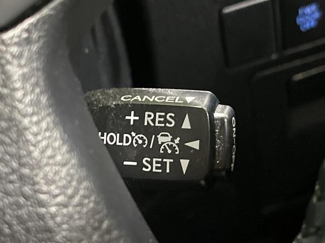 アルファードハイブリッド Ｘ　８人乗　４ＷＤ　後席モニター　ＪＢＬサウンド　純正１０．５型ナビ　全周囲カメラ　衝突軽減　レーダークルーズ　両側電動スライドドア　フルセグ　Ｂｌｕｅｔｏｏｔｈ　ＥＴＣ　ドラレコ　リアオートエアコン（57枚目）