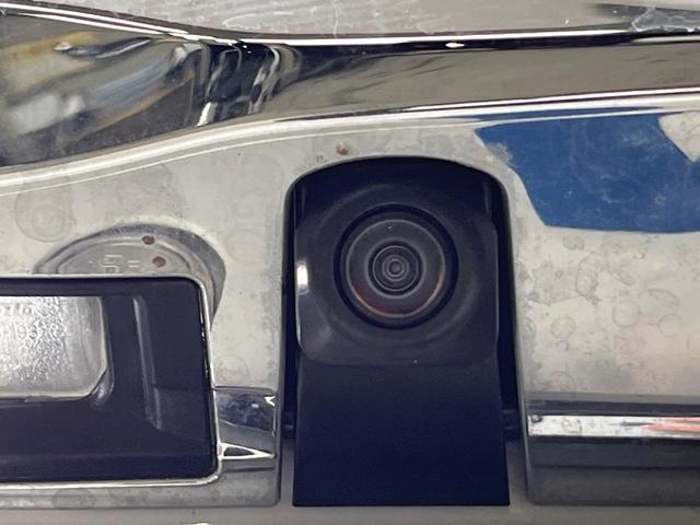 アルファードハイブリッド Ｘ　８人乗　４ＷＤ　後席モニター　ＪＢＬサウンド　純正１０．５型ナビ　全周囲カメラ　衝突軽減　レーダークルーズ　両側電動スライドドア　フルセグ　Ｂｌｕｅｔｏｏｔｈ　ＥＴＣ　ドラレコ　リアオートエアコン（65枚目）
