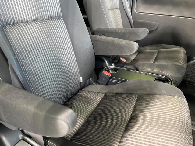 ヴォクシー ZS 4WD 後席モニター 10型メモリーナビ 衝突軽減 バックカメラ 両側電動スライド ETC Bluetooth ドラレコ クルーズコントロール クリアランスソナー LEDヘッド・フォグ スマートキー(35枚目)