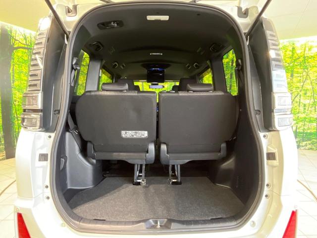 ヴォクシー ZS 4WD 後席モニター 10型メモリーナビ 衝突軽減 バックカメラ 両側電動スライド ETC Bluetooth ドラレコ クルーズコントロール クリアランスソナー LEDヘッド・フォグ スマートキー(39枚目)