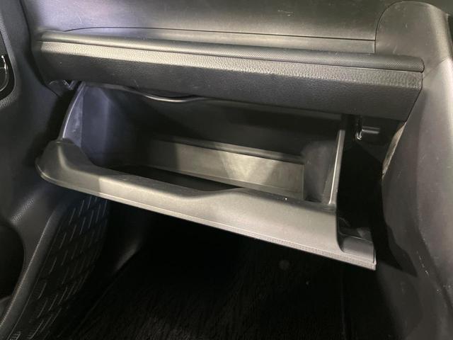 ヴォクシー ZS 4WD 後席モニター 10型メモリーナビ 衝突軽減 バックカメラ 両側電動スライド ETC Bluetooth ドラレコ クルーズコントロール クリアランスソナー LEDヘッド・フォグ スマートキー(42枚目)