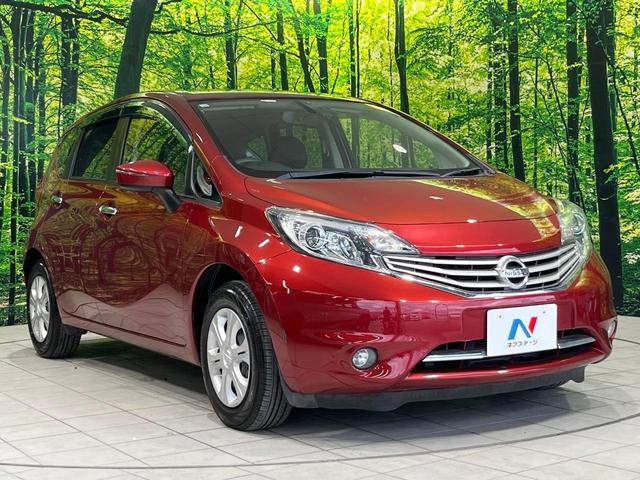 ノート メダリスト　純正ナビ　バックカメラ　ＥＴＣ　Ｂｌｕｅｔｏｏｔｈ　ドラレコ　フルセグ　スマートキー　プッシュスタート　ＬＥＤヘッド　オートライト　革巻ステアリング　フォグライト　横滑り防止装置　アイドリングストップ（16枚目）