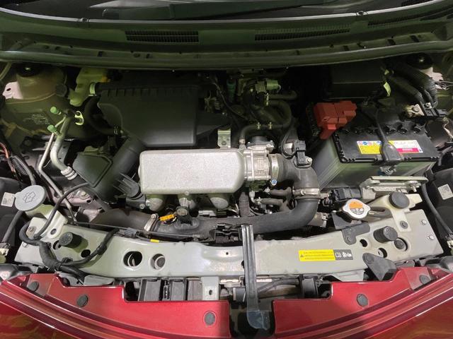 ノート メダリスト　純正ナビ　バックカメラ　ＥＴＣ　Ｂｌｕｅｔｏｏｔｈ　ドラレコ　フルセグ　スマートキー　プッシュスタート　ＬＥＤヘッド　オートライト　革巻ステアリング　フォグライト　横滑り防止装置　アイドリングストップ（18枚目）