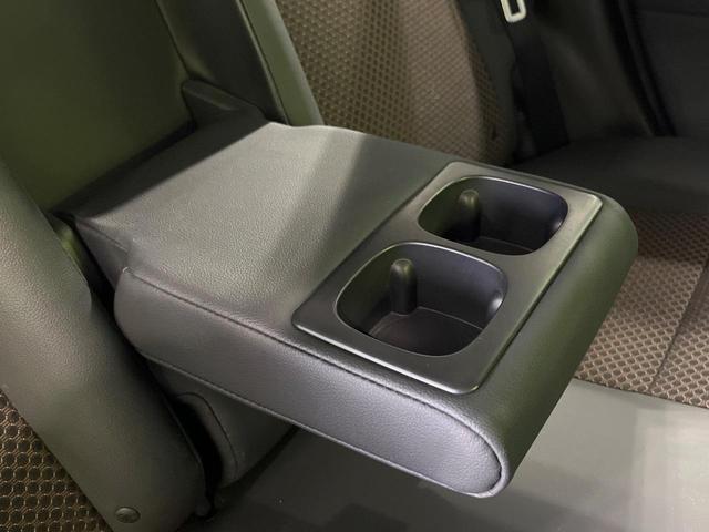 ノート メダリスト　純正ナビ　バックカメラ　ＥＴＣ　Ｂｌｕｅｔｏｏｔｈ　ドラレコ　フルセグ　スマートキー　プッシュスタート　ＬＥＤヘッド　オートライト　革巻ステアリング　フォグライト　横滑り防止装置　アイドリングストップ（41枚目）