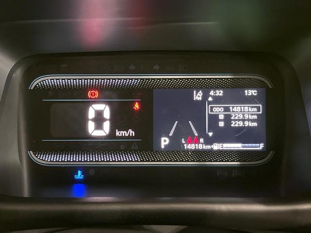 スペーシア ハイブリッドＸ　４ＷＤ　メモリーナビ　バックカメラ　衝突軽減　両側パワースライドドア　ＥＴＣ　Ｂｌｕｅｔｏｏｔｈ　フルセグ　ドラレコ　ＬＥＤヘッド　革巻きステアリング　オートエアコン　バニティミラー　スマートキー（25枚目）