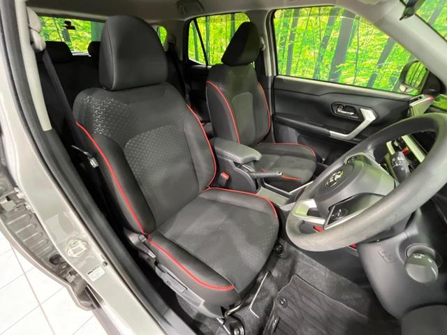 ライズ Ｇ　４ＷＤ　純正ディスプレイオーディオ　寒冷地仕様　バックカメラ　衝突軽減　オートハイビーム　ＥＴＣ　Ｂｌｕｅｔｏｏｔｈ　フルセグ　ドラレコ　ＬＥＤヘッド　オートエアコン　電動格納ミラー　プッシュスタート（8枚目）