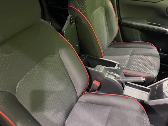 ライズ Ｇ　４ＷＤ　純正ディスプレイオーディオ　寒冷地仕様　バックカメラ　衝突軽減　オートハイビーム　ＥＴＣ　Ｂｌｕｅｔｏｏｔｈ　フルセグ　ドラレコ　ＬＥＤヘッド　オートエアコン　電動格納ミラー　プッシュスタート（32枚目）