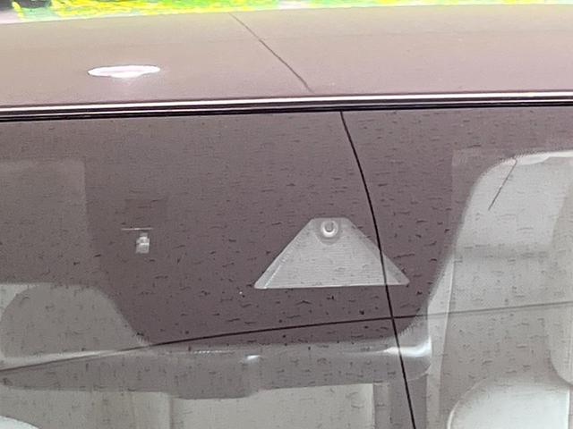 アクセラスポーツ 15XD Lパッケージ ターボ 純正ナビ バックカメラ 衝突軽減 ETC フルセグ レーダークリーズ Bluetooth LEDヘッド 革巻きステアリング オートエアコン オートライト プッシュスタート ステリモ キーレス(3枚目)