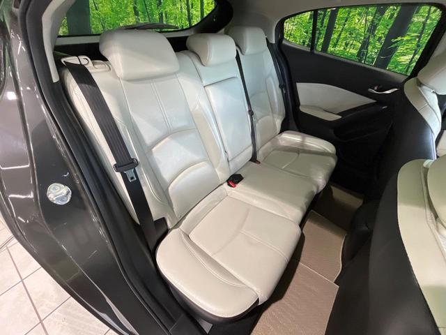 アクセラスポーツ 15XD Lパッケージ ターボ 純正ナビ バックカメラ 衝突軽減 ETC フルセグ レーダークリーズ Bluetooth LEDヘッド 革巻きステアリング オートエアコン オートライト プッシュスタート ステリモ キーレス(9枚目)