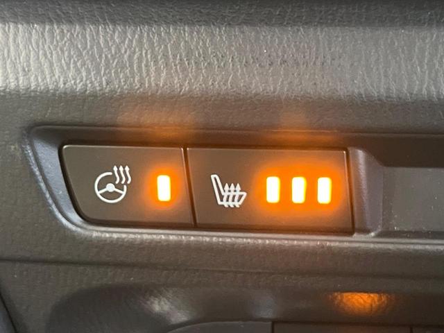 アクセラスポーツ 15XD Lパッケージ ターボ 純正ナビ バックカメラ 衝突軽減 ETC フルセグ レーダークリーズ Bluetooth LEDヘッド 革巻きステアリング オートエアコン オートライト プッシュスタート ステリモ キーレス(43枚目)