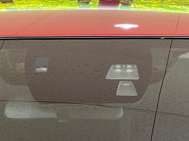 デミオ 13Sツーリング 4WD 純正ナビ 衝突軽減 ETC Bluetooth フルセグ LEDヘッド 革巻きステアリング シートヒーター オートエアコン オートライト アイドリングストップ プッシュスタート スマートキー(3枚目)