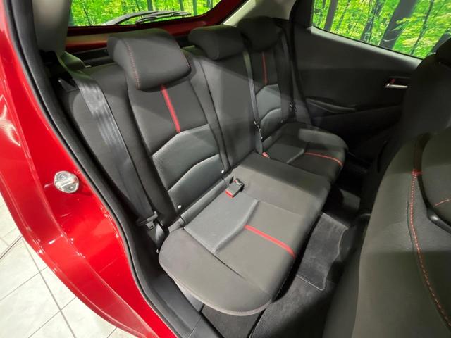 デミオ 13Sツーリング 4WD 純正ナビ 衝突軽減 ETC Bluetooth フルセグ LEDヘッド 革巻きステアリング シートヒーター オートエアコン オートライト アイドリングストップ プッシュスタート スマートキー(9枚目)