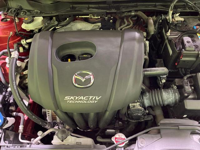 デミオ 13Sツーリング 4WD 純正ナビ 衝突軽減 ETC Bluetooth フルセグ LEDヘッド 革巻きステアリング シートヒーター オートエアコン オートライト アイドリングストップ プッシュスタート スマートキー(18枚目)