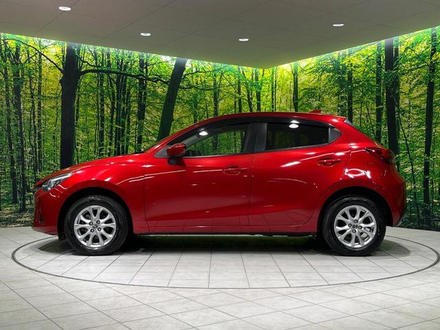 デミオ 13Sツーリング 4WD 純正ナビ 衝突軽減 ETC Bluetooth フルセグ LEDヘッド 革巻きステアリング シートヒーター オートエアコン オートライト アイドリングストップ プッシュスタート スマートキー(53枚目)