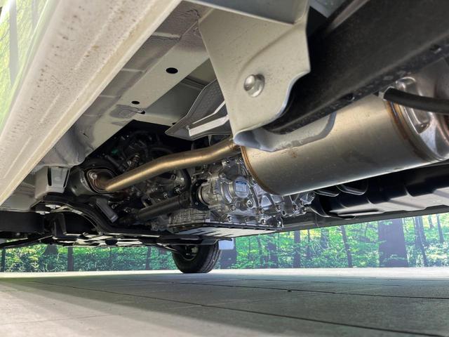 エブリイ ＰＡリミテッド　４ＷＤ　届出済未使用車　ＣＤオーディオ　ＡＭ／ＦＭ　衝突軽減　アイドリングストップ　横滑り防止機能　パワーウィンドウ　プライバシーガラス　バニティミラー（21枚目）