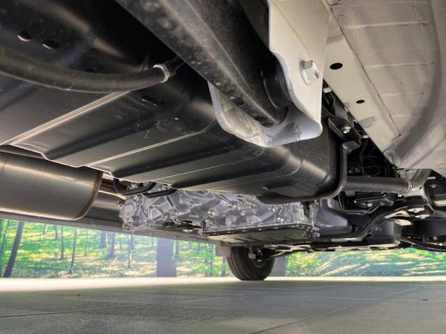 エブリイ ＰＡリミテッド　４ＷＤ　届出済未使用車　ＣＤオーディオ　ＡＭ／ＦＭ　衝突軽減　アイドリングストップ　横滑り防止機能　パワーウィンドウ　プライバシーガラス　バニティミラー（23枚目）