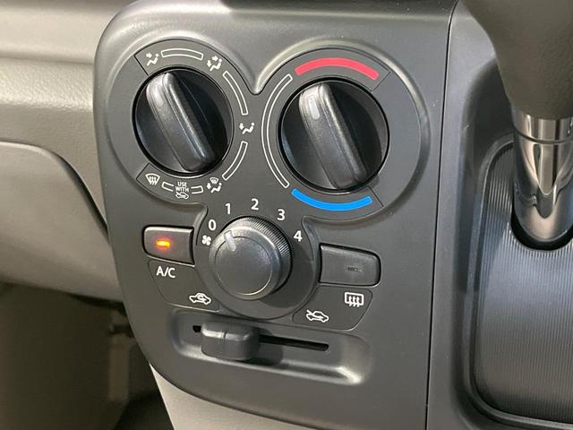 エブリイ ＰＡリミテッド　４ＷＤ　届出済未使用車　ＣＤオーディオ　ＡＭ／ＦＭ　衝突軽減　アイドリングストップ　横滑り防止機能　パワーウィンドウ　プライバシーガラス　バニティミラー（27枚目）