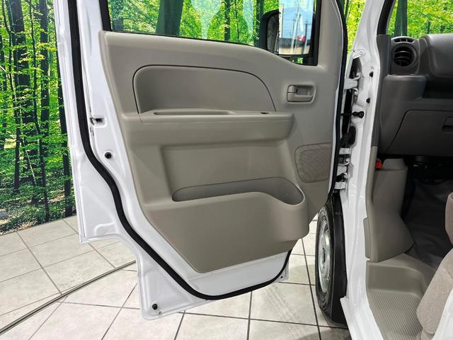 エブリイ ＰＡリミテッド　４ＷＤ　届出済未使用車　ＣＤオーディオ　ＡＭ／ＦＭ　衝突軽減　アイドリングストップ　横滑り防止機能　パワーウィンドウ　プライバシーガラス　バニティミラー（35枚目）
