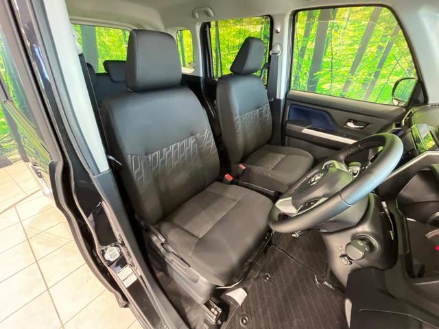 ルーミー カスタムG 4WD フリップダウンモニター 寒冷地仕様 メモリーナビ バックカメラ 衝突軽減 両側パワースライドドア LEDヘッド 革巻きステアリング シートヒーター オートライト プッシュスタート クルコン(8枚目)