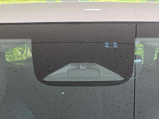 ヴェゼル e:HEV Z 4WD 寒冷地仕様 純正8インチナビ バックカメラ 衝突軽減 ブラインドスポットモニター パワーバックドア 革巻きステアリング LEDヘッド オートエアコン オートライト プッシュスタート ステリモ(3枚目)