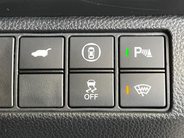 ヴェゼル e:HEV Z 4WD 寒冷地仕様 純正8インチナビ バックカメラ 衝突軽減 ブラインドスポットモニター パワーバックドア 革巻きステアリング LEDヘッド オートエアコン オートライト プッシュスタート ステリモ(6枚目)