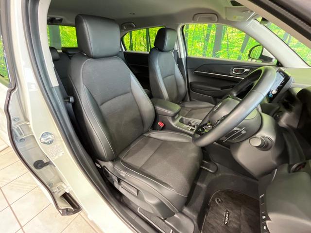 ヴェゼル e:HEV Z 4WD 寒冷地仕様 純正8インチナビ バックカメラ 衝突軽減 ブラインドスポットモニター パワーバックドア 革巻きステアリング LEDヘッド オートエアコン オートライト プッシュスタート ステリモ(8枚目)