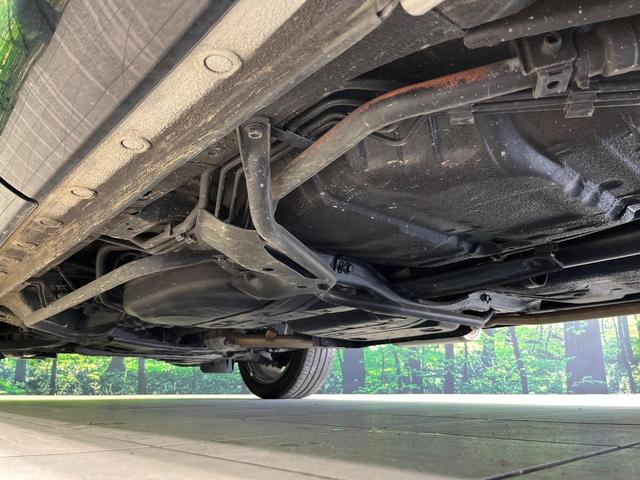 ヴェゼル e:HEV Z 4WD 寒冷地仕様 純正8インチナビ バックカメラ 衝突軽減 ブラインドスポットモニター パワーバックドア 革巻きステアリング LEDヘッド オートエアコン オートライト プッシュスタート ステリモ(21枚目)