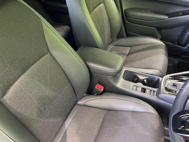 ヴェゼル e:HEV Z 4WD 寒冷地仕様 純正8インチナビ バックカメラ 衝突軽減 ブラインドスポットモニター パワーバックドア 革巻きステアリング LEDヘッド オートエアコン オートライト プッシュスタート ステリモ(32枚目)