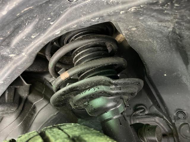 ＸＶ アドバンス　４ＷＤ　純正ナビ　バックカメラ　衝突軽減　ＥＴＣ　フルセグ　Ｂｌｕｅｔｏｏｔｈ　ＬＥＤヘッド　パワーシート　革巻きステアリング　オートエアコン　オートライト　プッシュスタート　ステリモ　スマートキー（20枚目）