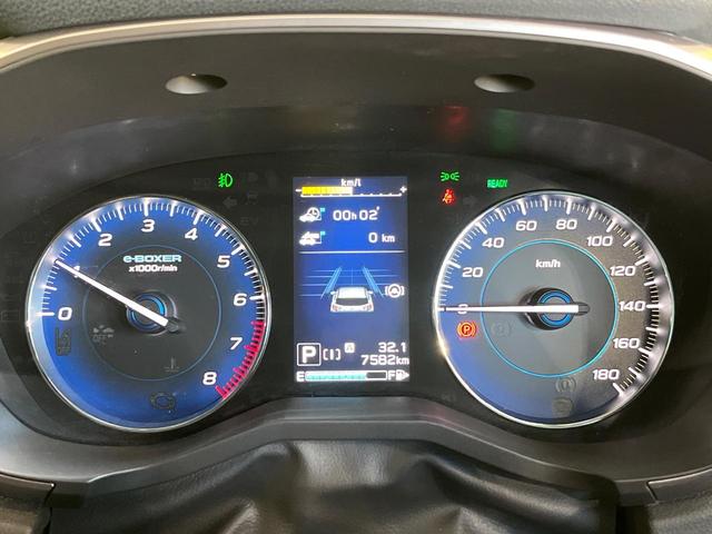 ＸＶ アドバンス　４ＷＤ　純正ナビ　バックカメラ　衝突軽減　ＥＴＣ　フルセグ　Ｂｌｕｅｔｏｏｔｈ　ＬＥＤヘッド　パワーシート　革巻きステアリング　オートエアコン　オートライト　プッシュスタート　ステリモ　スマートキー（24枚目）