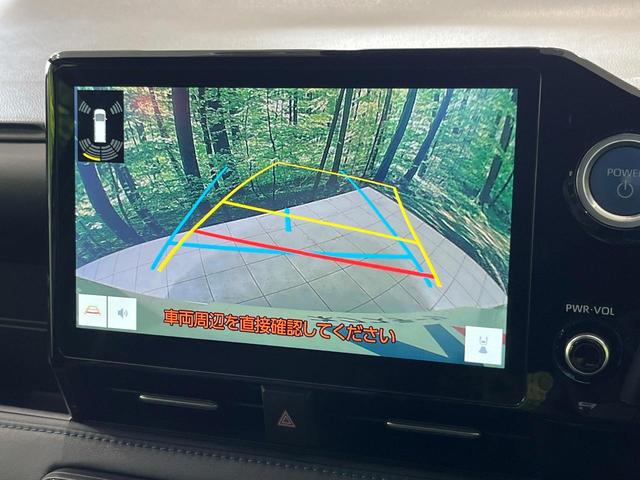 ヴォクシー ハイブリッドS-Z 14インチ後席モニター メーカー10.5インチナビ機能付きディスプレイオーディオ バックカメラ 衝突軽減 レーダークルーズ 両側パワースライドドア オートハイビームLEDヘッド 革巻きステアリング(6枚目)
