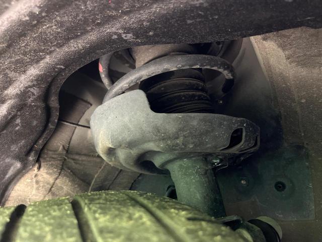 ヴォクシー ハイブリッドS-Z 14インチ後席モニター メーカー10.5インチナビ機能付きディスプレイオーディオ バックカメラ 衝突軽減 レーダークルーズ 両側パワースライドドア オートハイビームLEDヘッド 革巻きステアリング(21枚目)