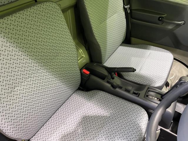 キャリイトラック KCエアコン・パワステ 4WD 届出済み未使用車 衝突軽減 AM/FM オートライト パーキングセンサー LEDヘッド アイドリングストップ ハイビームアシスト パワーウィンドウ パワードアロック キーレス(28枚目)