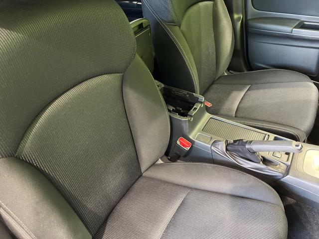 インプレッサスポーツ 2.0iアイサイト 4WD SDナビ バックカメラ 衝突軽減 レーダークルーズ ETC フルセグ Bluetooth 革巻きステアリング パドルシフト オートライト アイドリングストップ プッシュスタート スマートキー(32枚目)