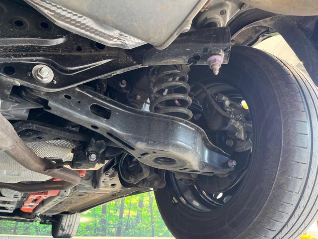 カローラクロス ハイブリッド G 4WD 純正8型ディスプレイオーディオ バックカメラ 衝突軽減 レーダークルーズ 寒冷地仕様 Bluetooth フルセグ ETC ドラレコ LEDヘッド オートエアコン スマートキー オートライト(21枚目)