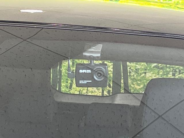 カローラクロス ハイブリッド G 4WD 純正8型ディスプレイオーディオ バックカメラ 衝突軽減 レーダークルーズ 寒冷地仕様 Bluetooth フルセグ ETC ドラレコ LEDヘッド オートエアコン スマートキー オートライト(29枚目)