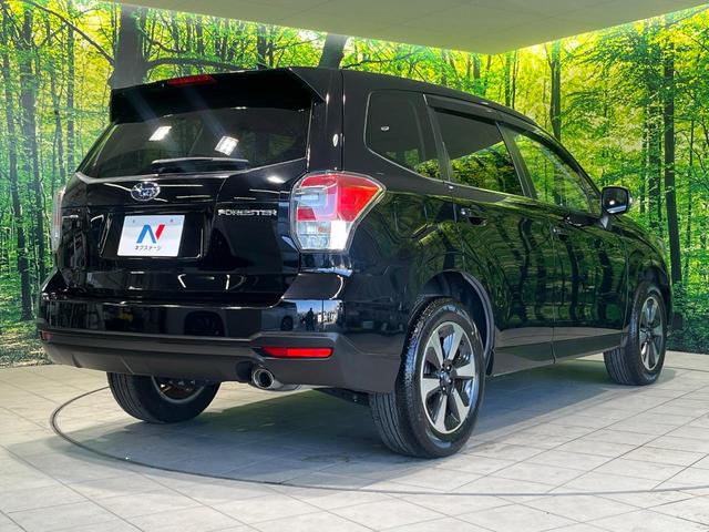 フォレスター 2.0i-L アイサイト 寒冷地仕様 4WD 純正ダイアトーンナビ 衝突軽減 バックカメラ Bluetooth ETC レーダークルーズ シートヒーター LEDヘッド オートライト オートエアコン スマートキー パワーシート(17枚目)