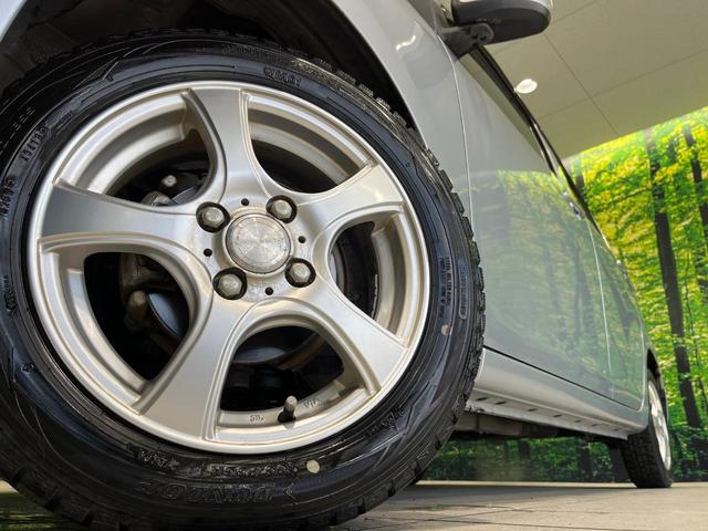 プレオプラス Ｇ　ＣＤオーディオ　ＡＭ／ＦＭ　ドラレコ　革巻きステアリング　横滑り防止機能　アイドリングストップ　オートエアコン　プライバシーガラス　チルトステアリング　シートリフター　盗難警報装置　リモコンキー（13枚目）