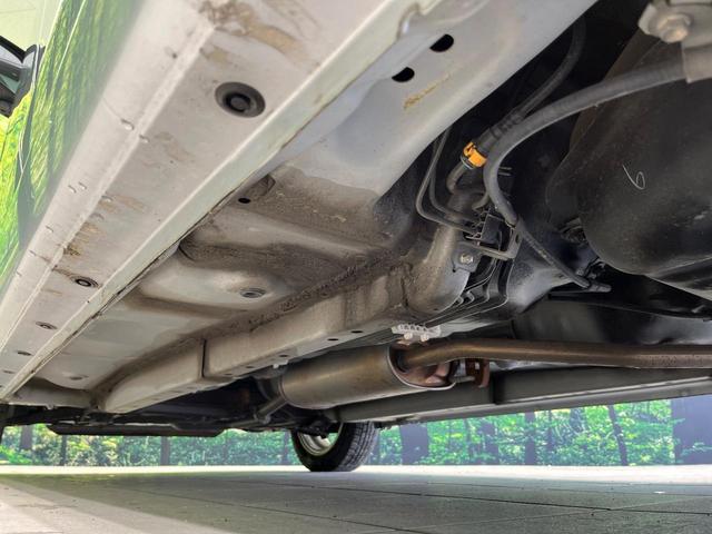 プレオプラス Ｇ　ＣＤオーディオ　ＡＭ／ＦＭ　ドラレコ　革巻きステアリング　横滑り防止機能　アイドリングストップ　オートエアコン　プライバシーガラス　チルトステアリング　シートリフター　盗難警報装置　リモコンキー（21枚目）