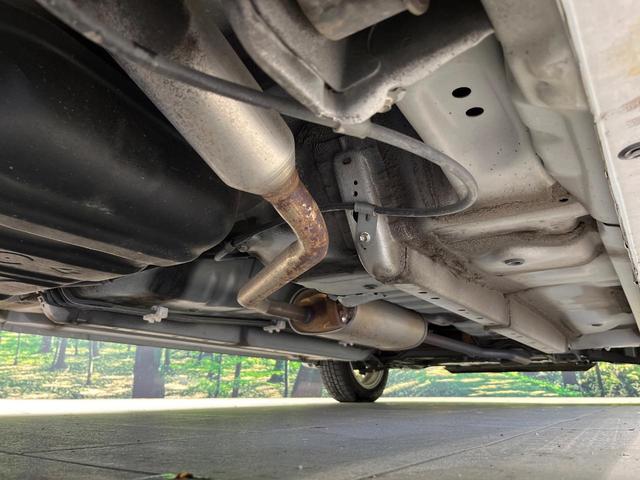 プレオプラス Ｇ　ＣＤオーディオ　ＡＭ／ＦＭ　ドラレコ　革巻きステアリング　横滑り防止機能　アイドリングストップ　オートエアコン　プライバシーガラス　チルトステアリング　シートリフター　盗難警報装置　リモコンキー（23枚目）