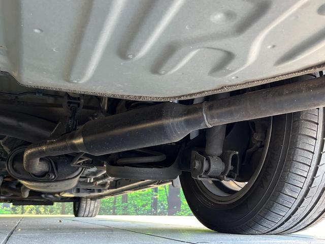 ヴォクシー ハイブリッドＺＳ　煌　７人　純正９型ナビ　バックカメラ　衝突軽減　両側電動スライドドア　Ｂｌｕｅｔｏｏｔｈ　フルセグ　ＥＴＣ　ドラレコ　シートヒーター　ＬＥＤヘッド・フォグ　リアオートエアコン　革巻きステアリング　クルコン（21枚目）