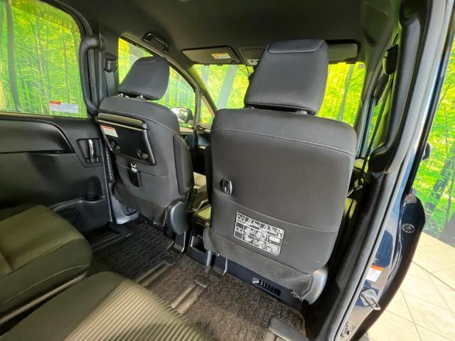 ヴォクシー ハイブリッドＺＳ　煌　７人　純正９型ナビ　バックカメラ　衝突軽減　両側電動スライドドア　Ｂｌｕｅｔｏｏｔｈ　フルセグ　ＥＴＣ　ドラレコ　シートヒーター　ＬＥＤヘッド・フォグ　リアオートエアコン　革巻きステアリング　クルコン（38枚目）