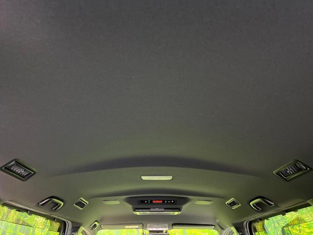 ヴォクシー ハイブリッドＺＳ　煌　７人　純正９型ナビ　バックカメラ　衝突軽減　両側電動スライドドア　Ｂｌｕｅｔｏｏｔｈ　フルセグ　ＥＴＣ　ドラレコ　シートヒーター　ＬＥＤヘッド・フォグ　リアオートエアコン　革巻きステアリング　クルコン（39枚目）