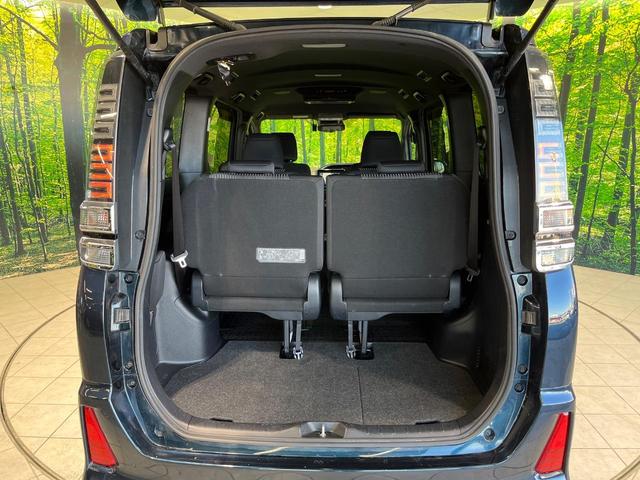 ヴォクシー ハイブリッドＺＳ　煌　７人　純正９型ナビ　バックカメラ　衝突軽減　両側電動スライドドア　Ｂｌｕｅｔｏｏｔｈ　フルセグ　ＥＴＣ　ドラレコ　シートヒーター　ＬＥＤヘッド・フォグ　リアオートエアコン　革巻きステアリング　クルコン（40枚目）